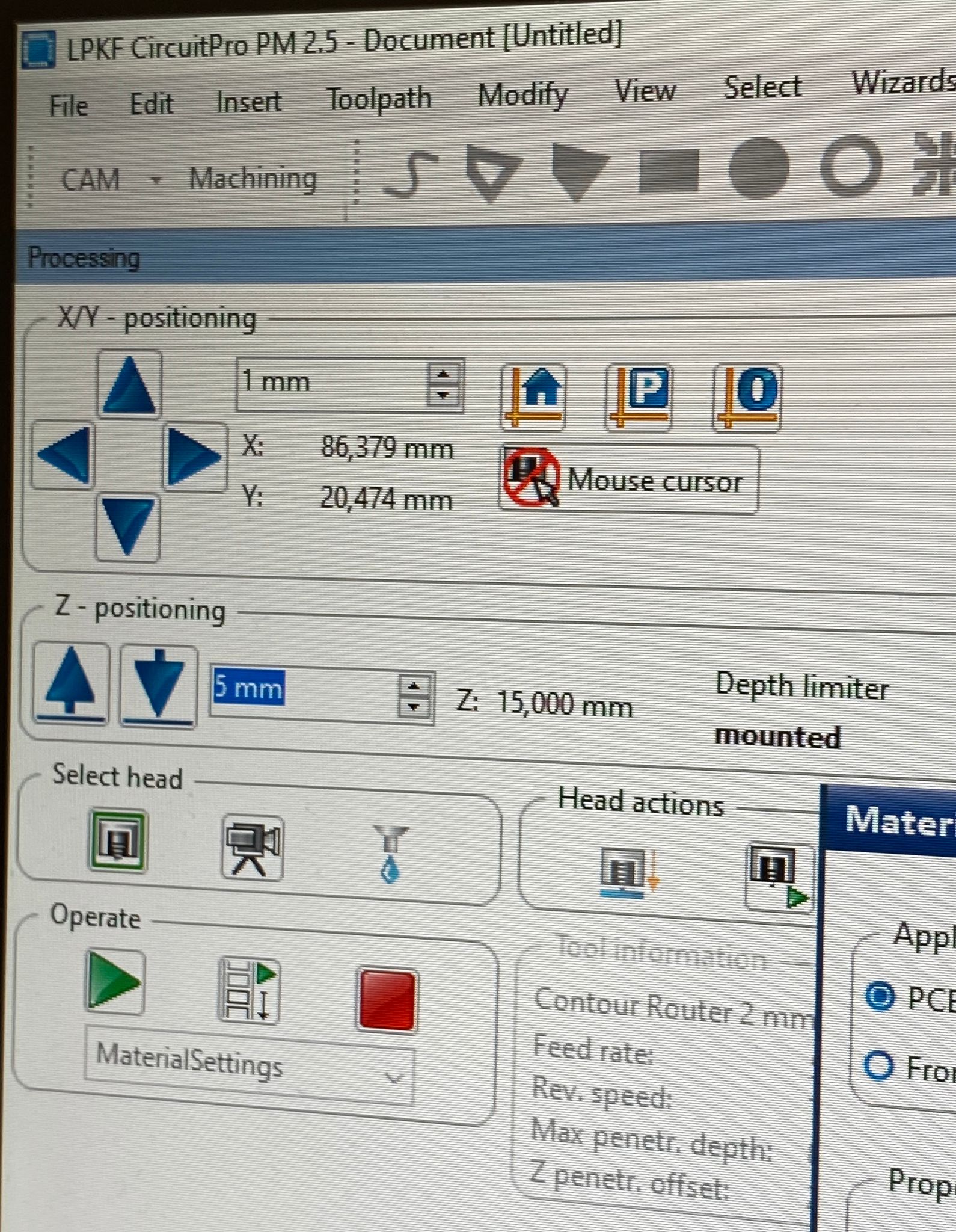 Buttons to move milling hand
